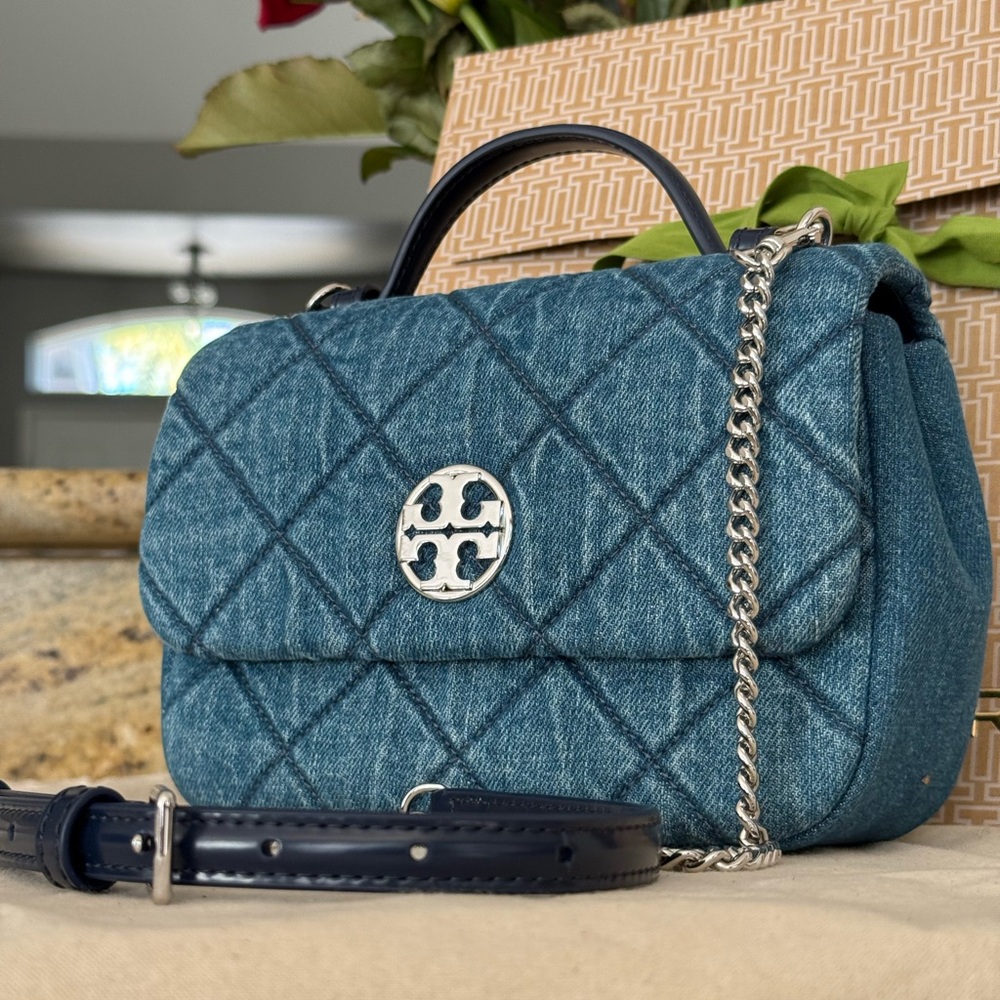 New Tory Burch Denim WILLA DENIM MINI TOP HANDLE BAG & matching cardholder - Picture 3 of 11